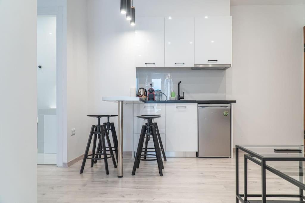 Syntagma Square, 60Sqm Platinum Suite Athena Bagian luar foto